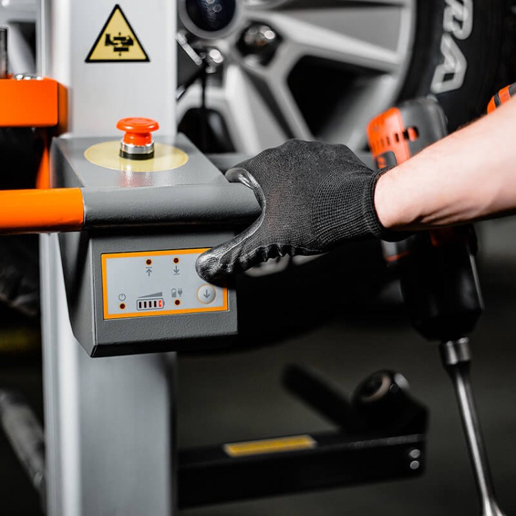 Podnośnik kół Martins MTWL-5.jpg