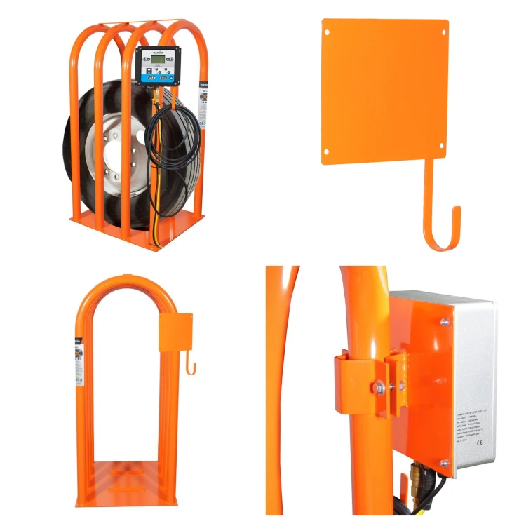 Zbliżenie na opcjonalny stalowy uchwyt montażowy automatu do pompowania kół, zainstalowany na pomarańczowej klatce bezpieczeństwa Martins MIC-4