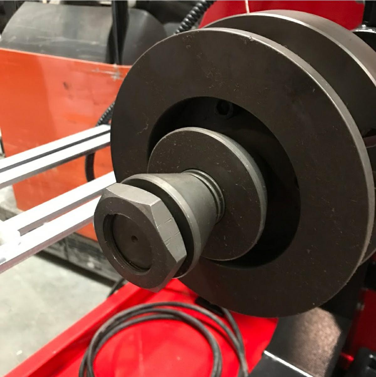 Uchwyt do felg z mocowaniem centralnym Nitromac